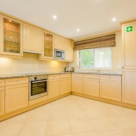 Villa Boavista Golf And - 101 Lagos